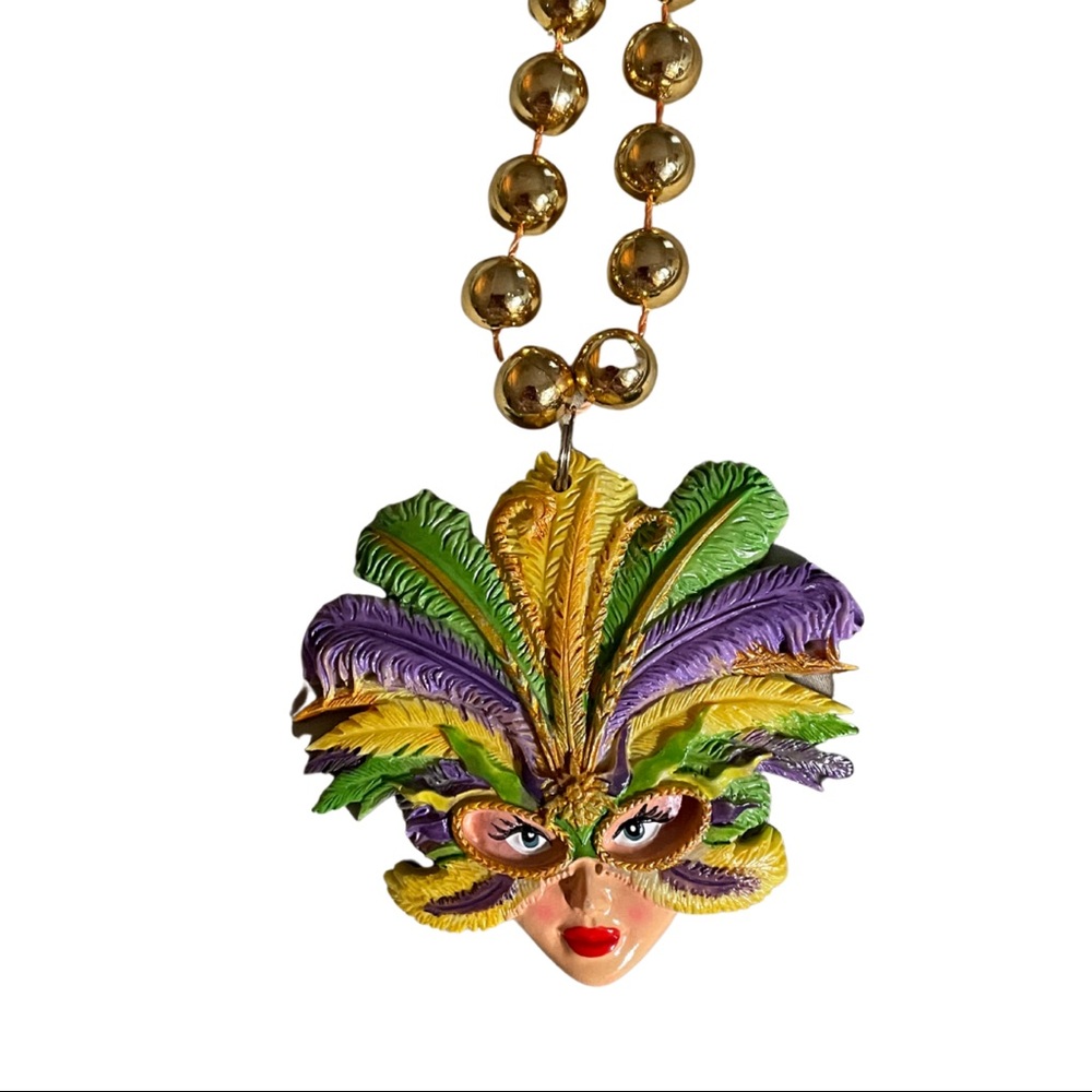 Marie Gras Necklace - EUC